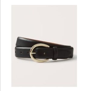 Abercrombie & Fitch leather belt